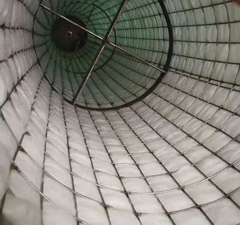 Support-reinforced-ring-ribs-in-the-center-cage-fiber-bed-filter